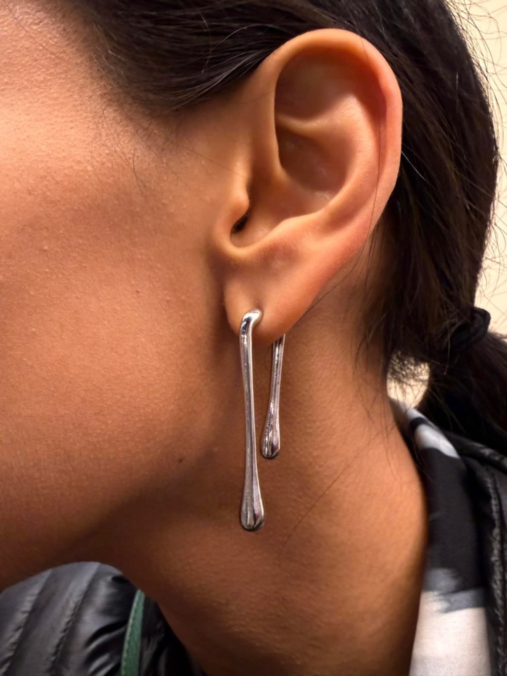 Modern Silver Sculptural Drop Earrings - Sleek Statement Jewelry - Y2K style